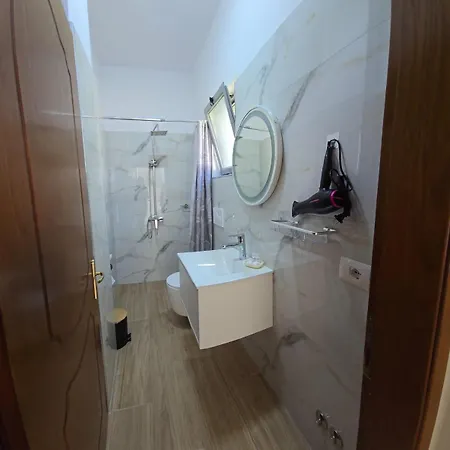 Mecani 3* Гирокастра